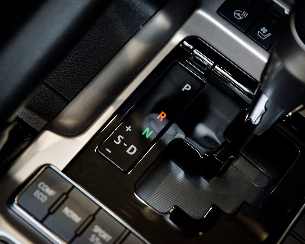 automatic transmission gear stick in modern car kenesaw ne